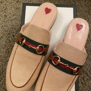Gucci mules never worn size 39